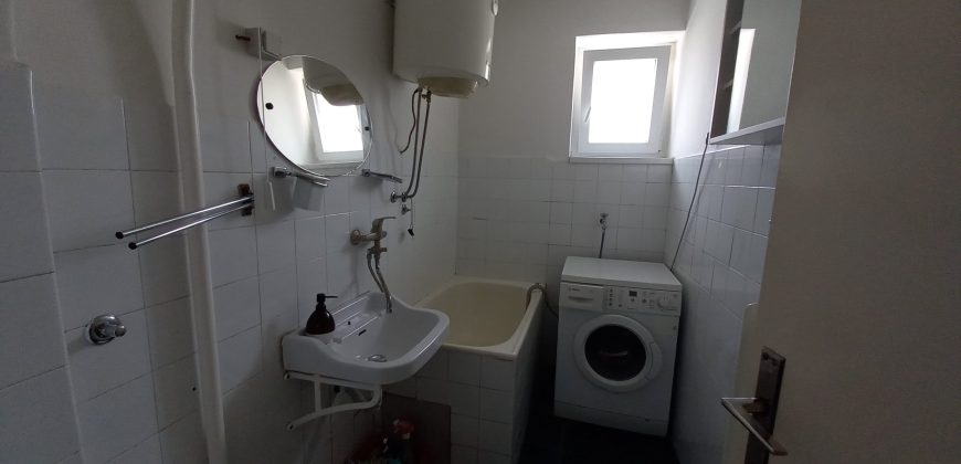 OSIJEK,DVOSOBAN STAN 35 m2, NAJAM, VUKOVARSKA