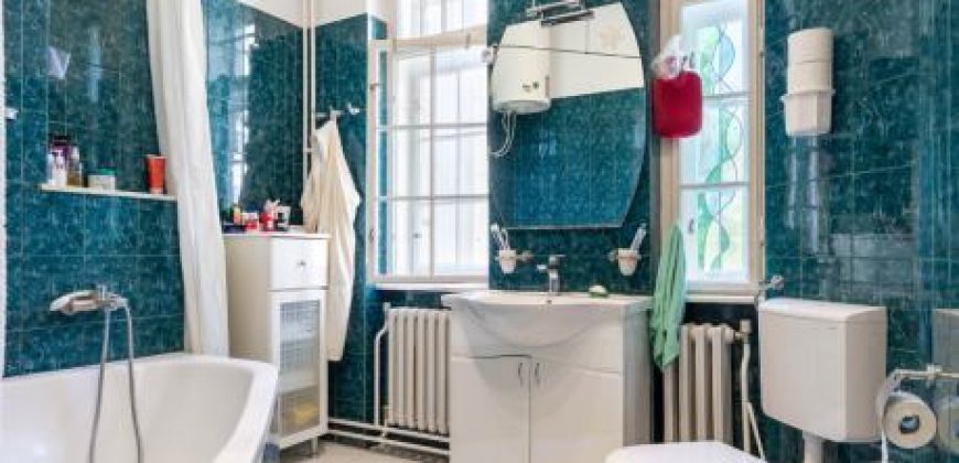 OSIJEK,CENTAR,A.STEPINCA, trosoban stan 125 m2,secesija