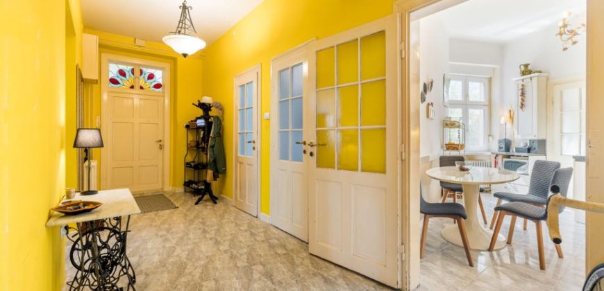 OSIJEK,CENTAR,A.STEPINCA, trosoban stan 125 m2,secesija