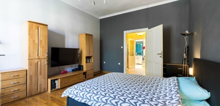 OSIJEK,CENTAR,A.STEPINCA, trosoban stan 125 m2,secesija