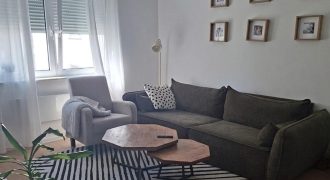 OSIJEK, CENTAR, dvosoban stan 60 m2,3.kat