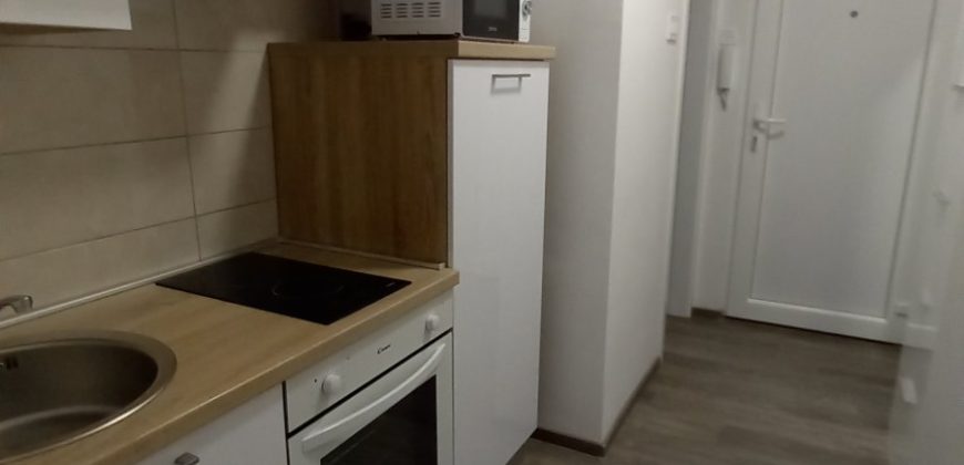 STAN OSIJEK NAJAM JUG 2, dvosoban stan na 4.katu, Medulinska ulica