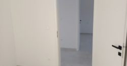 STAN OSIJEK USELJIV ODMAH USKE NJIVE KNINSKA ULICA, četverosoban stan na 2.katu 97m2+PARKING