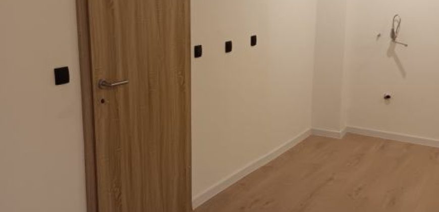 STAN OSIJEK SJENJAK, potpuno renoviran dvosoban stan 55m2 (MOŽE NA KREDIT)
